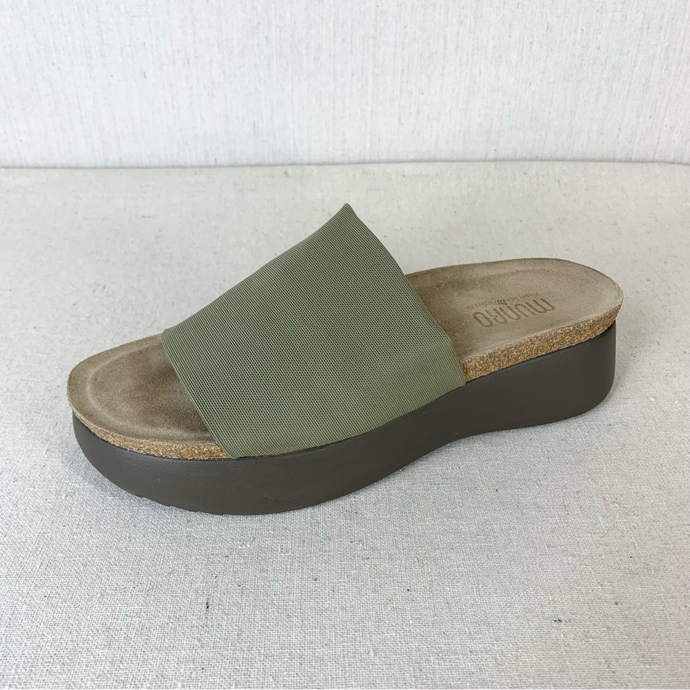Munro Nalia Olive Green Stretch Fabric Platform Wedge Slide/Sandal - Size 9
